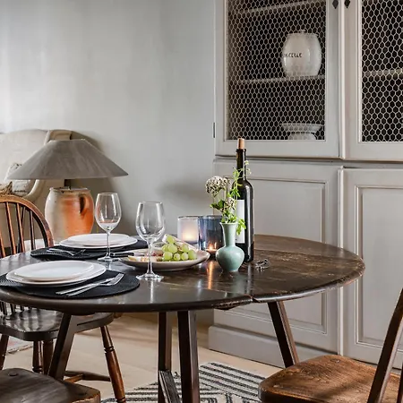 Aubrey - Charming In The Heart Of Hébergement de vacances *